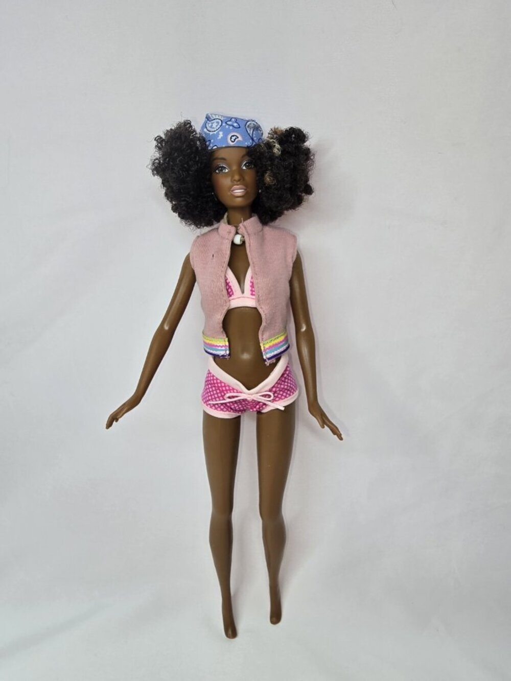 Mattel Barbie Cali Girl Christie Doll Beach Livin 2003 C6462